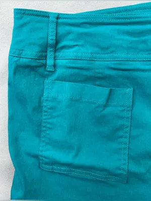 Bisou Bisou 16 Turquoise Pocketed Shorts with Gold Buttons Accent thumbnail 6