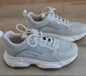 Beau Today Women's Chunky Sneaker, color Beige, size 8.5, NWT thumbnail 1