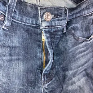 7 For All Mankind Cropped Jeans Women 27 Dark Wash Low Rise‎ Cuffed Hem Fit 28 thumbnail 7
