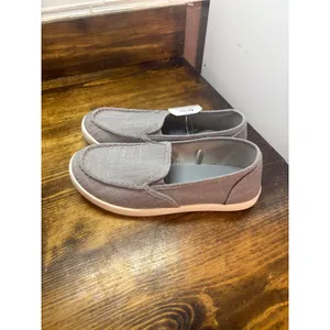 Time and tru gray slip on shoes size 6 thumbnail 4