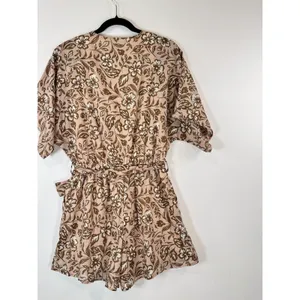 NWT Baltic Born Romper Brown Connor Taupe Floral V Neck Short Sleeve Boho Medium thumbnail 10