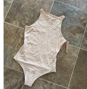 Skims Fits Everybody High Neck Bodysuit Sand Size Small thumbnail 3