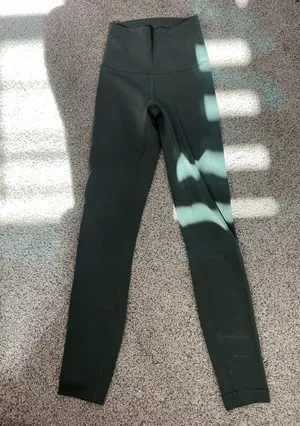 Lululemon Wunder Under Leggings thumbnail 2