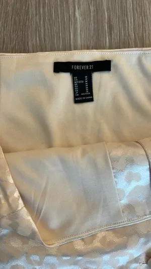 Forever 21 Cheetah Satin Mini Skirt thumbnail 2