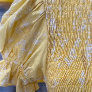 Sabo Skirt Light Yellow Ruffled Blouse thumbnail 6