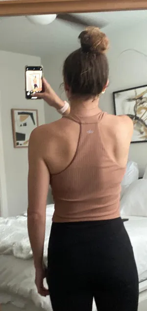 Alo Workout Tank thumbnail 2