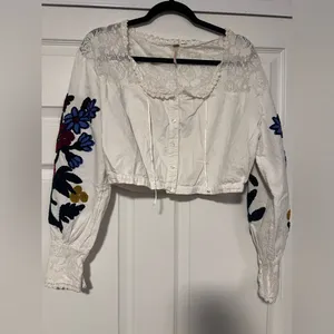Free People Peasant Lace Embroidery Crop Top Coquette‎ Blouse Crop Pirate Boho thumbnail 4