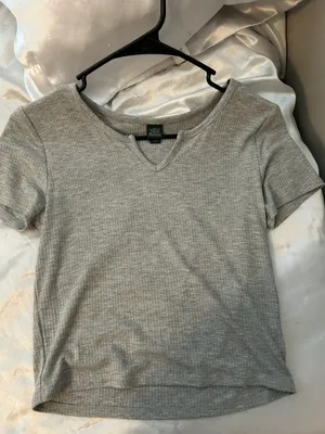 Grey Top thumbnail 1