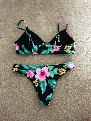Tilly’s bathing suit  thumbnail 2