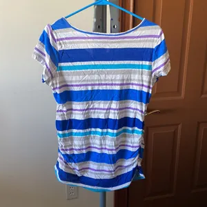 Oh baby by motherhood size L striped short sleeve top with cinched sides thumbnail 2