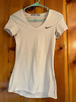 Nike Pro Tshirt thumbnail 1