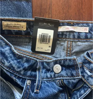 Levi’s Low Loose Jeans thumbnail 3