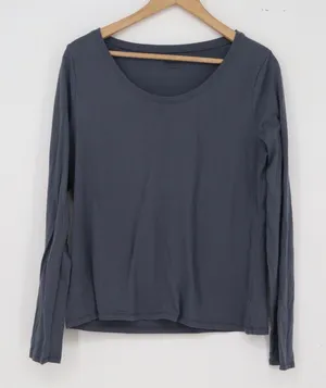 No Boundaries Long Sleeve Tee Womens XXL Solid Gray Scoop Neck Casual Excellent thumbnail 1