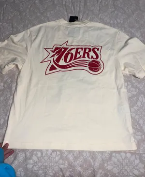 Mitchell & Ness 76ers Tee thumbnail 6