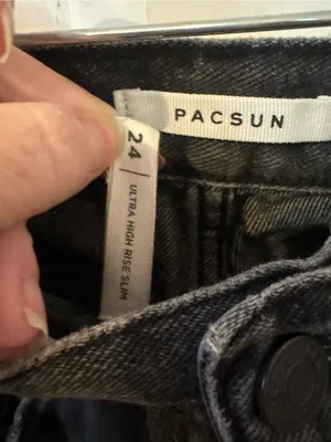 PacSun Women's Black Straight Leg Jeans thumbnail 4