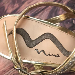 Nina sz 9 gold w/ sequins women shoes thumbnail 3