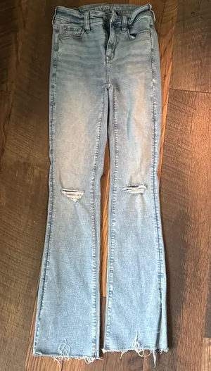 American Eagle Jeans thumbnail 1
