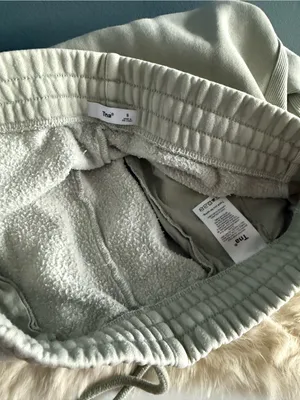 TNA Aritzia Airy Fleece Light Green Lightweight Sweatpants thumbnail 6