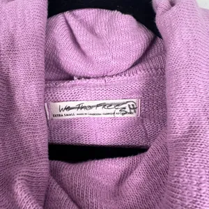 Free People We The Free Timmy‎ Turtleneck Sweater Purple XS Oversized Pullover thumbnail 5