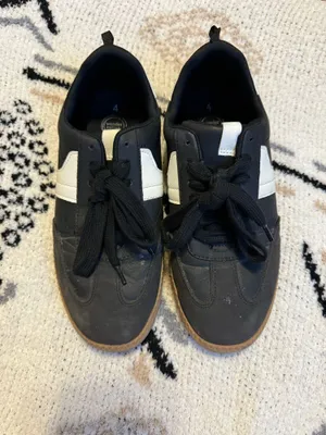 Wonder Nation Sneakers thumbnail 2
