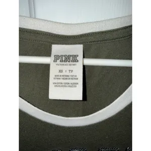 Victorias Secret PINK Womens Sequin Logo‎ Ringer T-Shirt Olive Green Gray XS thumbnail 2