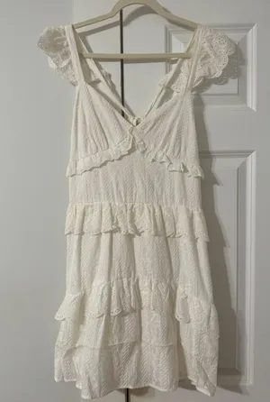 Dress thumbnail 3