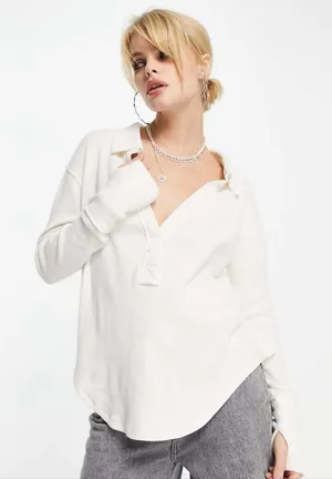 Free People collared v-neck sweater in ecru Large thumbnail 1