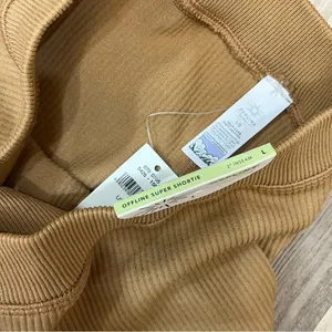NWT Aerie 2- piece tan ribbed bootyshorts sports bra sz Medium Large shortie thumbnail 4
