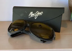 Maui Jim Alana MJ-215-17 Black Polarized Sunglasses Japan w/ Case thumbnail 1
