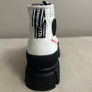🔥 Palladium Revolt Hi TX Women’s Star White Platform Boots – NWT 🔥 Size 9 thumbnail 4
