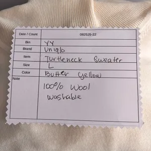 Uniqlo Wool Turtleneck Sweater Yellow‎ Large thumbnail 14