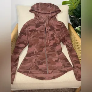 Lululemon Hooded Define Jacket *Nulu Size 6 thumbnail 3