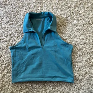 Abercrombie And Fitch Collared Blue Tank Top Size Medium thumbnail 1