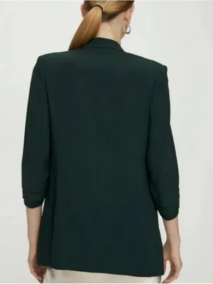 Aritzia Babaton Power Hip Blazer Forest Green 2 minimalist capsule wardrobe chic thumbnail 2