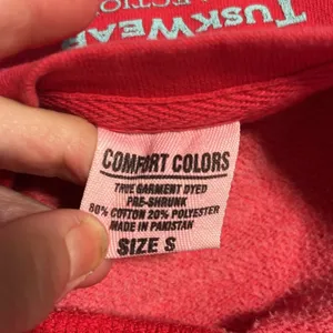 Comfort Colors University of Alabama Tusk Wear Red Elephant Sweatshirt thumbnail 4