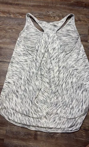 Lululemon Tank 2 thumbnail 2