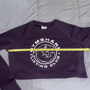 Gymshark Legacy Crop Sweatshirt thumbnail 10