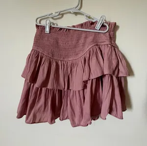 Boutique skirt tiered thumbnail 1