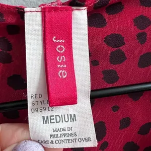 Natori Robe & Nightgown Set Red and Black Leopard Spots Ruffle Size Medium Large thumbnail 3