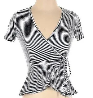 Short Sleeves Top Gray thumbnail 3