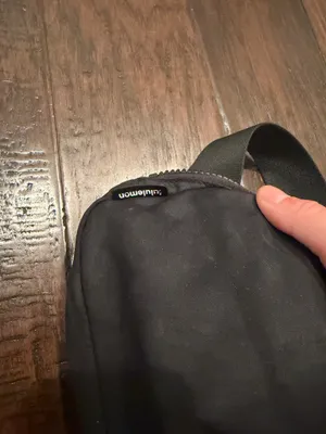 Lululemon Belt Bag Everywhere thumbnail 5