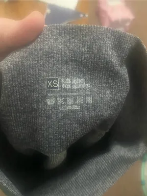 Gymshark xs leggings in Heather Gray thumbnail 3