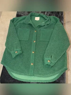 American Eagle Oversized Green Button-Down Sherpa Shacket Size Large thumbnail 3
