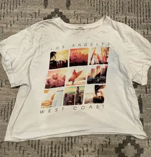 & Other Stories White graphic tee thumbnail 1