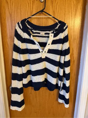 Pilcro Striped Navy and White Knit Sweater thumbnail 4