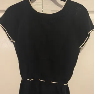 Outfit JPR black sweater in small thumbnail 4