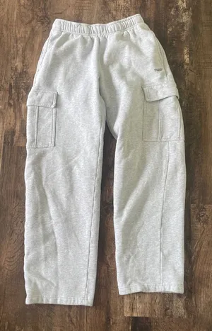 TNA Aritzia Sweatpants thumbnail 1