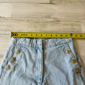 Zara High Waisted Sailor Jeans Light Wash Blue Gold Button Slim Leg XS 6147/157 thumbnail 12