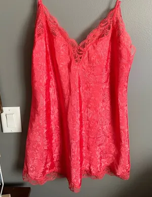 Victoria’s secret slip thumbnail 1