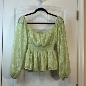 A.CALIN Flying Tomato Sage Green Texture Peplum Top‎ Balloon Sleeve Cottage Core thumbnail 3